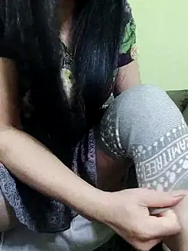 Snapshot of Hangem111 chatting on 02-01-26, 03:05 Hangem111 online show from 02-01-26, 03:05