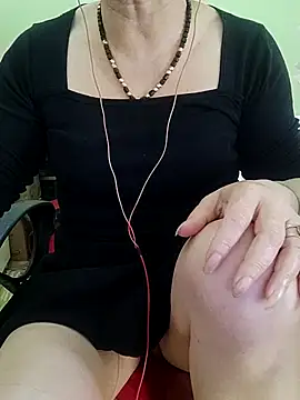 Snapshot of Hangem111 chatting on 03-11-26, 07:14 Hangem111 online show from 03-11-26, 07:14