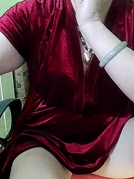 Snapshot of Hangem111 chatting on 03-13-26, 02:45 Hangem111 online show from 03-13-26, 02:45