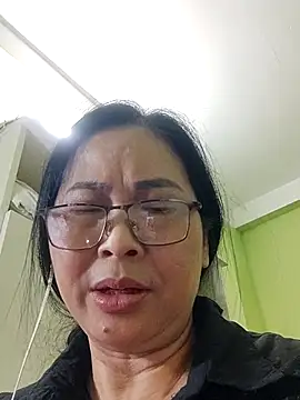 Snapshot of Hangem111 chatting on 03-22-26, 03:59 Hangem111 online show from 03-22-26, 03:59