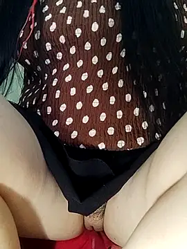 Snapshot of Hangem111 chatting on 03-29-26, 05:51 Hangem111 online show from 03-29-26, 05:51