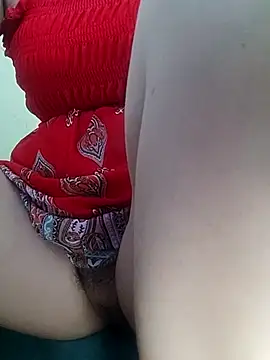 Snapshot of Hangem111 chatting on 04-11-26, 05:01 Hangem111 online show from 04-11-26, 05:01