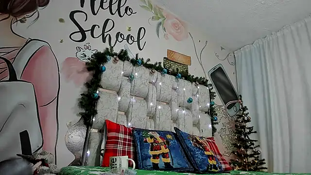 EMMA SWEETT1 online show from 12-23-24, 05:11