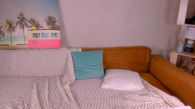 Snapshot of BoysLoveBlondee chatting on 03-14-25, 03:36 BoysLoveBlondee online show from 03-14-25, 03:36