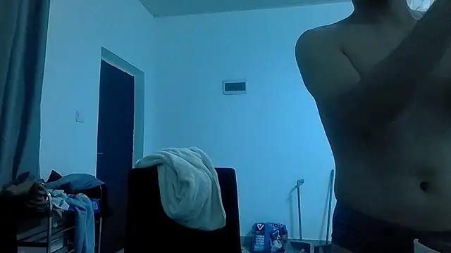 Snapshot of kisstoyousoon2024 chatting on 03-18-25, 06:25 kisstoyousoon2024 online show from 03-18-25, 06:25