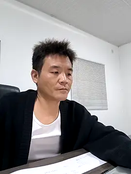 Snapshot of kisstoyousoon2024 chatting on 09-17-25, 07:37 kisstoyousoon2024 online show from 09-17-25, 07:37