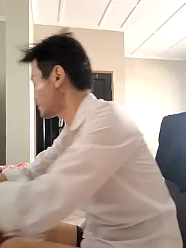 Snapshot of kisstoyousoon2024 chatting on 11-04-25, 10:36 kisstoyousoon2024 online show from 11-04-25, 10:36