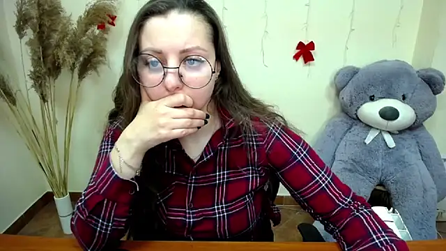 Snapshot of _Annabelle_Lee chatting on 12-27-24, 07:29 Annabelle Lee online show from 12-27-24, 07:29