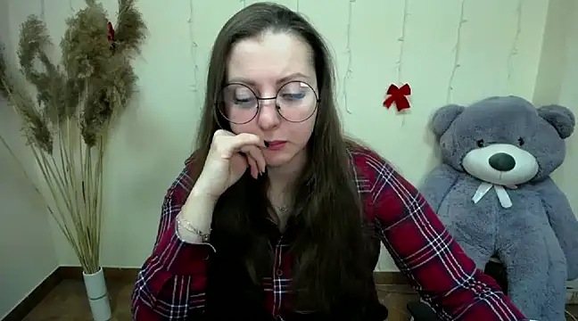 Snapshot of _Annabelle_Lee chatting on 12-28-24, 06:49 Annabelle Lee online show from 12-28-24, 06:49