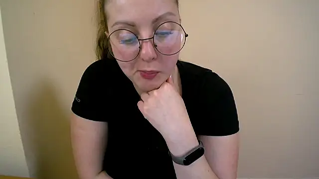 Snapshot of _Annabelle_Lee chatting on 01-28-25, 01:49 Annabelle Lee online show from 01-28-25, 01:49