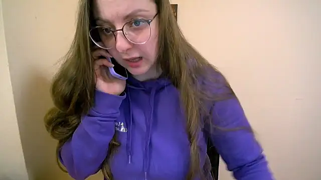 Snapshot of _Annabelle_Lee chatting on 02-07-25, 08:01 Annabelle Lee online show from 02-07-25, 08:01