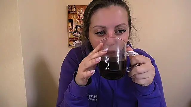 Snapshot of _Annabelle_Lee chatting on 09-18-25, 06:37 Annabelle Lee online show from 09-18-25, 06:37