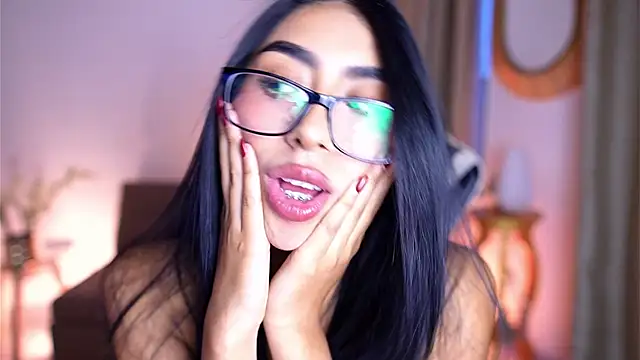 Sara albrecht online show from 12-30-24, 07:00