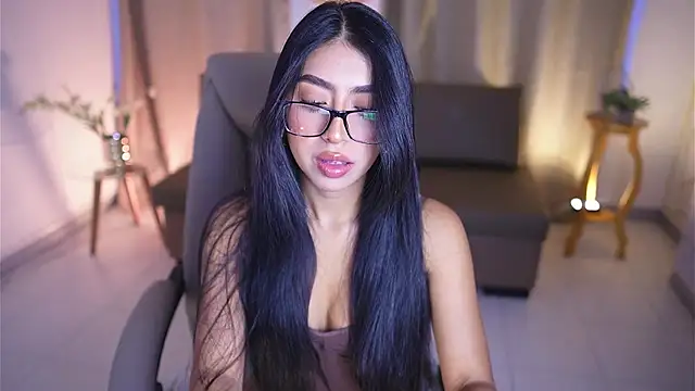 Sara albrecht online show from 03-20-25, 12:43