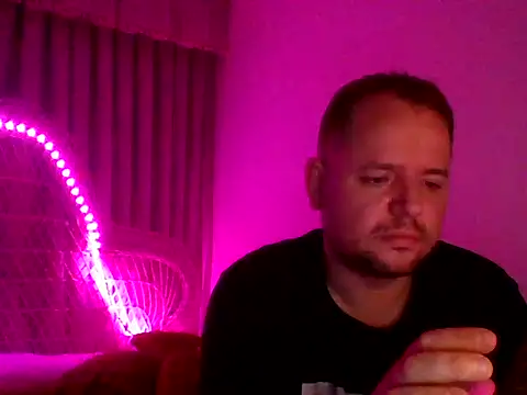 lobito1997 online show from 03-12-25, 02:52