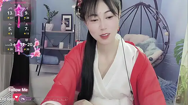 Lisa-s online show from 02-15-25, 06:02