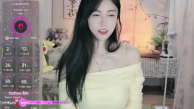 Lisa-s online show from 11-05-25, 01:33