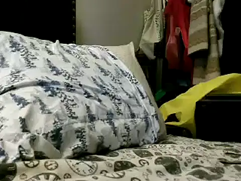 Snapshot of WHITEDAROSE chatting on 02-24-25, 05:54 WHITEDAROSE online show from 02-24-25, 05:54