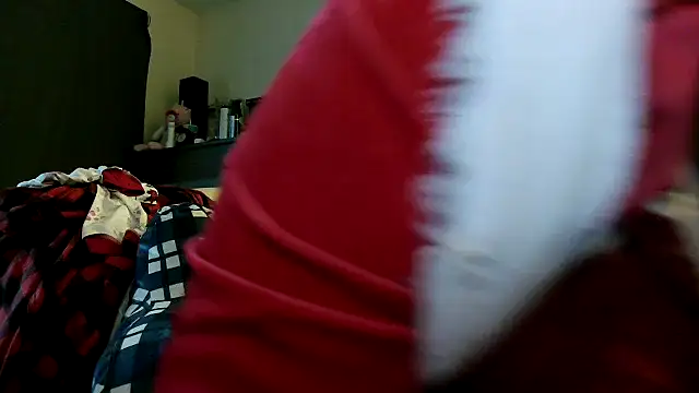 Snapshot of WHITEDAROSE chatting on 11-17-25, 06:35 WHITEDAROSE online show from 11-17-25, 06:35