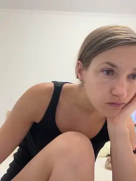 KateRedgar online show from 12-03-25, 10:02