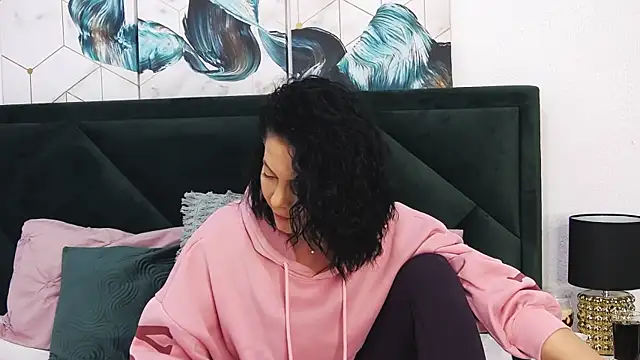 tanyagrey online show from 01-16-25, 04:07