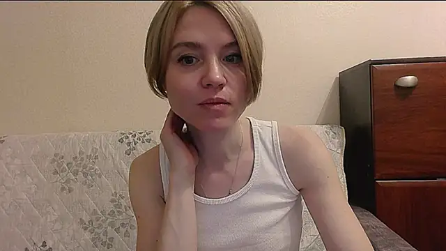 Eva vagner online show from 02-08-25, 01:22
