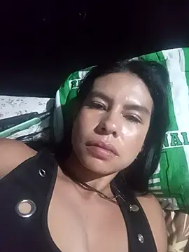 Snapshot of Alanagracia chatting on 10-24-25, 11:01 Alanagracia online show from 10-24-25, 11:01