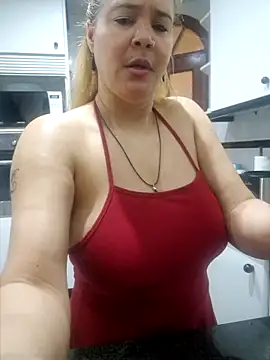 lamorbosa37 online show from 01-28-25, 05:56