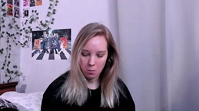 AliciaParkerf online show from 12-23-24, 08:47