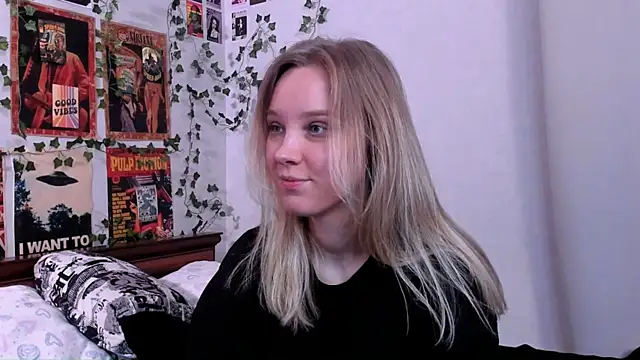 AliciaParkerf online show from 12-24-24, 12:22