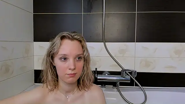 AliciaParkerf online show from 01-25-25, 02:37