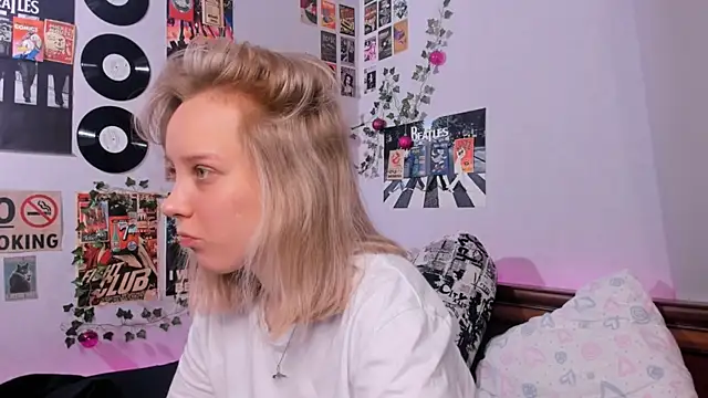 AliciaParkerf online show from 02-07-25, 08:42