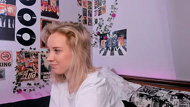 AliciaParkerf online show from 02-08-25, 02:47