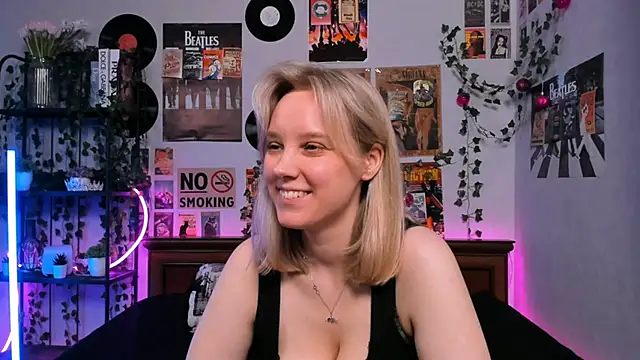 AliciaParkerf online show from 03-04-25, 11:32