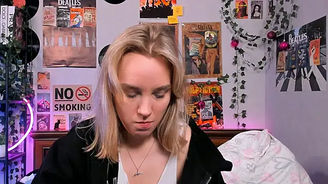 AliciaParkerf online show from 03-10-25, 03:12