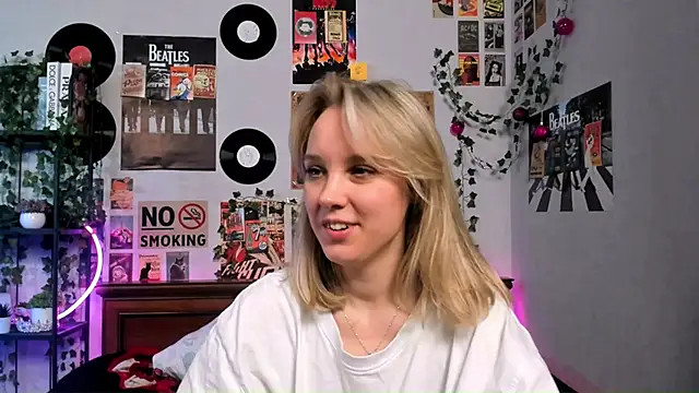 AliciaParkerf online show from 03-17-25, 12:19