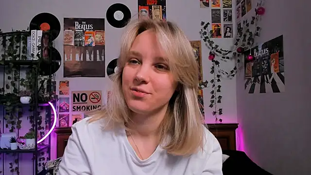 AliciaParkerf online show from 03-20-25, 11:45