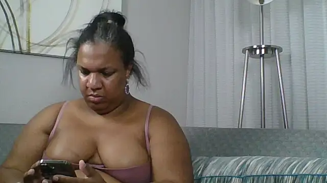 Badgirlbrittt online show from 10-23-25, 09:46