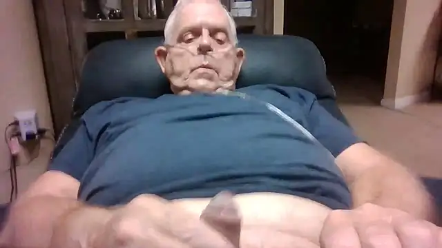 Snapshot of bootlegmanz chatting on 11-07-25, 02:06 bootlegmanz online show from 11-07-25, 02:06