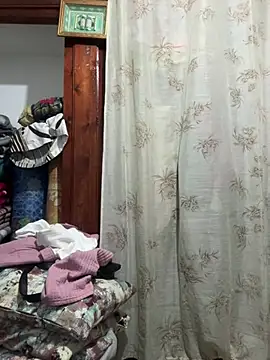 Marewa12 online show from 01-15-26, 01:37