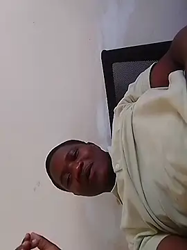 Snapshot of Algenis1232 chatting on 11-30-25, 05:50 Algenis1232 online show from 11-30-25, 05:50