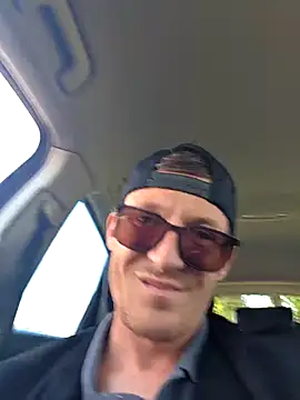 Snapshot of TheSouthernKing chatting on 10-08-25, 09:29 TheSouthernKing online show from 10-08-25, 09:29