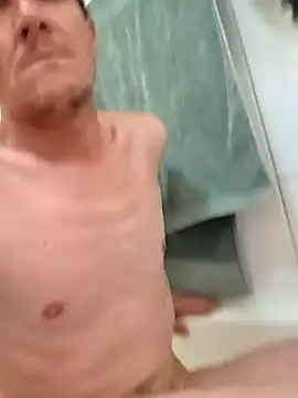 Snapshot of TheSouthernKing chatting on 10-14-25, 08:04 TheSouthernKing online show from 10-14-25, 08:04