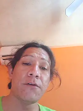 miicheele32 online show from 10-18-25, 08:31