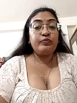 LAVERNIYA  online show from 09-26-25, 05:06