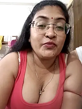 LAVERNIYA  online show from 10-07-25, 07:44