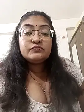 LAVERNIYA  online show from 10-14-25, 12:50