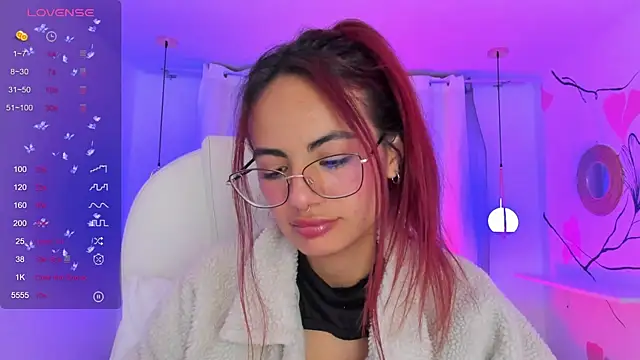 sophiecherry  online show from 12-16-24, 12:15