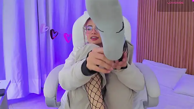 sophiecherry  online show from 03-07-25, 05:51