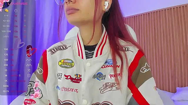 sophiecherry  online show from 03-09-25, 05:44